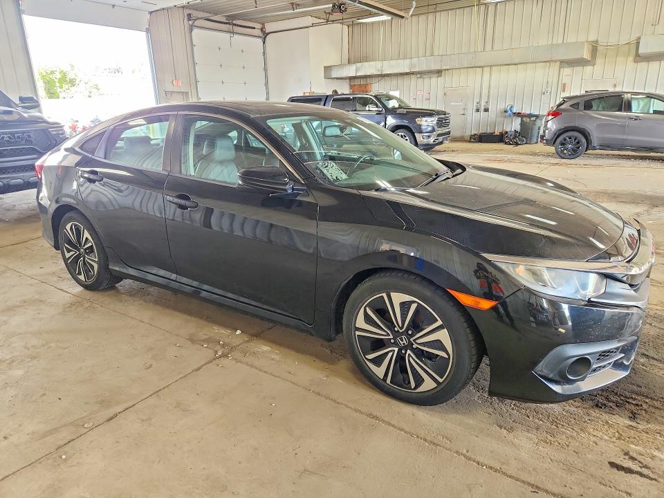 2017 Honda Civic მანქანა იყიდება აუქციონზე, vin: 19XFC1F79HE014817, აუქციონის ნომერი: 70609736
