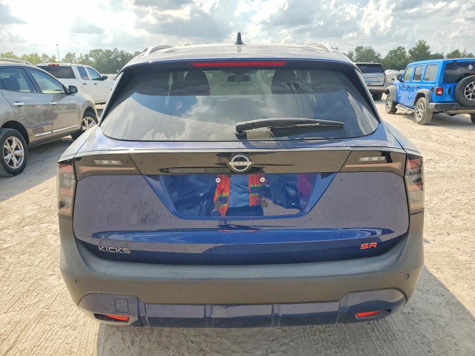 69493656 :رقم المزاد ، 3N8AP6DA1TL396165 vin ، 2026 Nissan Kicks مزاد بيع