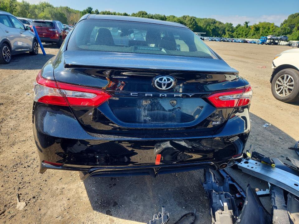 Продаж на аукціоні авто 2018 Toyota Camry, vin: 4T1B11HKXJU532881, номер лоту: 67854426