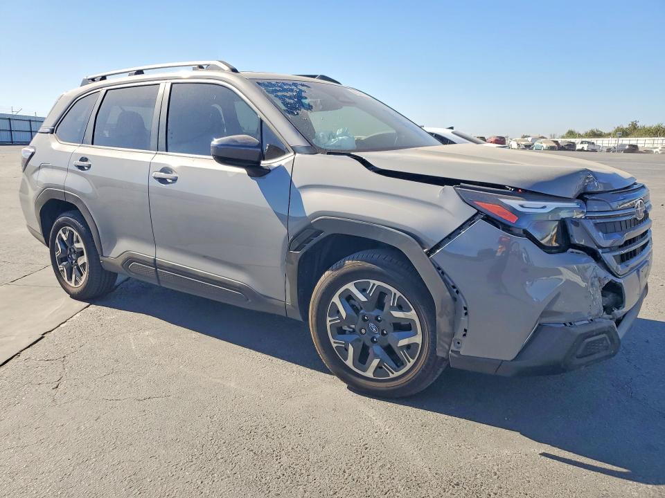 Продаж на аукціоні авто 2025 Subaru Forester, vin: JF2SLDDC9SH460131, номер лоту: 68337356