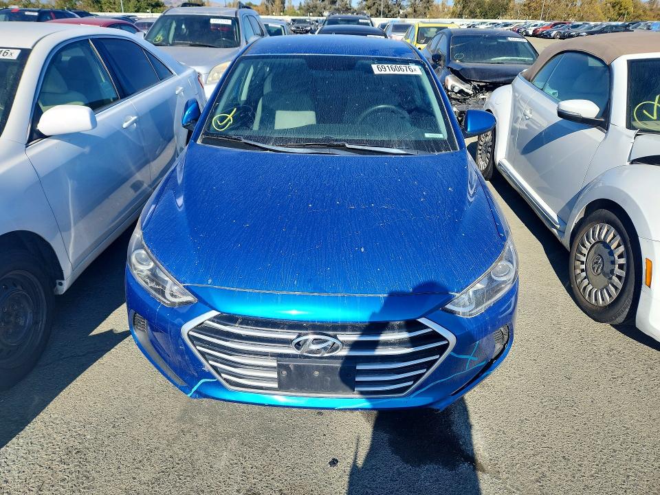 Продажа на аукционе авто 2018 Hyundai Elantra, vin: 5NPD84LF2JH336478, номер лота: 69160676