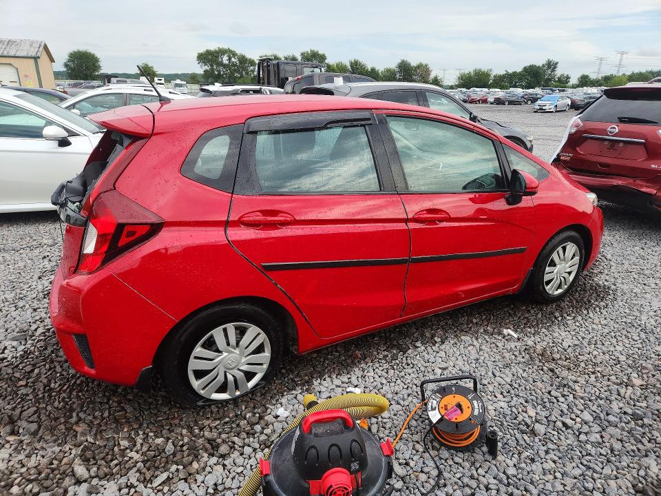 68964376 :رقم المزاد ، 3HGGK5H53FM739358 vin ، 2015 Honda Fit مزاد بيع
