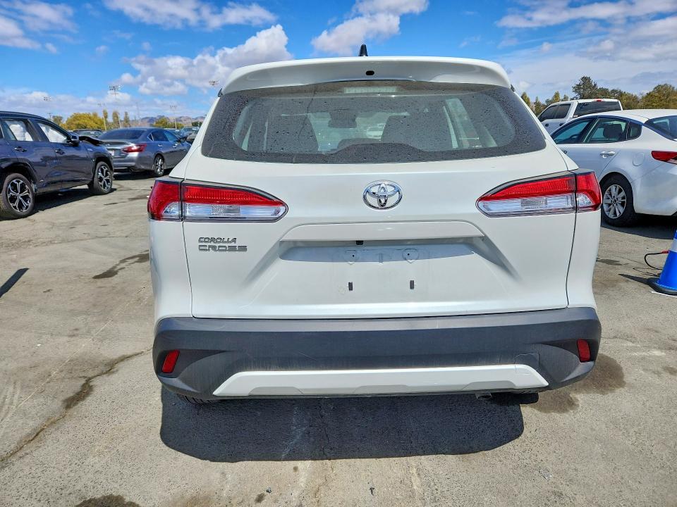 67473376 :رقم المزاد ، 7MUAAAAG1SV131009 vin ، 2025 Toyota Corolla Cross مزاد بيع