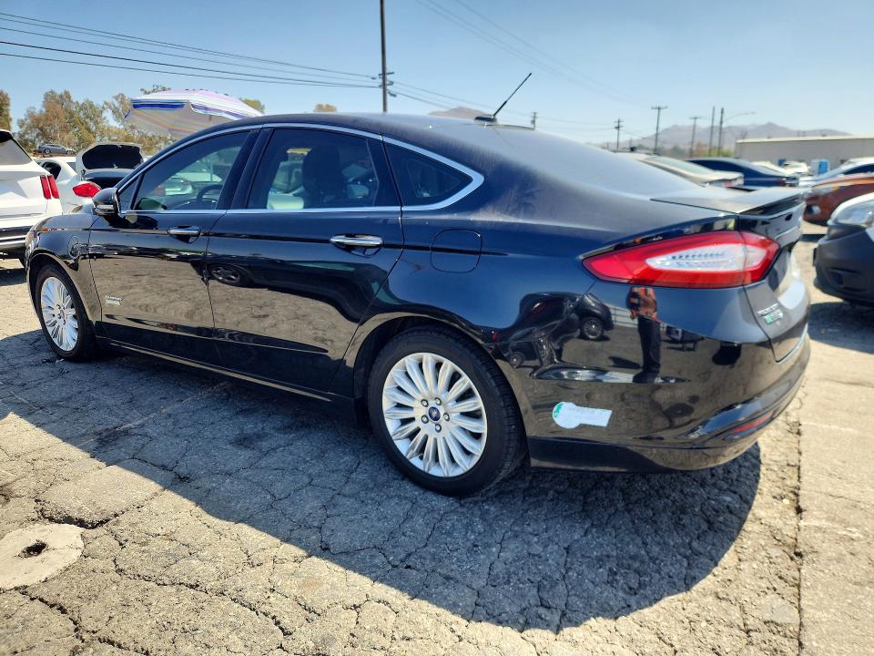 69540146 :رقم المزاد ، 3FA6P0SU5ER378771 vin ، 2014 Ford Fusion مزاد بيع