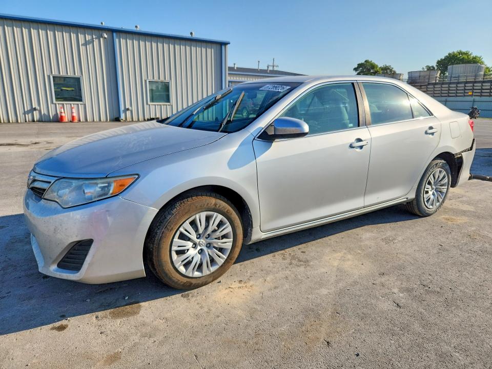 2012 Toyota Camry მანქანა იყიდება აუქციონზე, vin: 4T1BF1FK6CU054952, აუქციონის ნომერი: 67209226