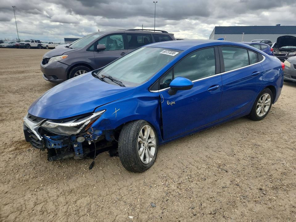 2019 Chevrolet Cruze მანქანა იყიდება აუქციონზე, vin: 1G1BE5SM7K7138015, აუქციონის ნომერი: 68737036