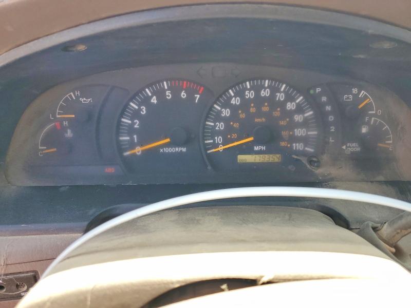 2002 Toyota Tundra მანქანა იყიდება აუქციონზე, vin: 5TBRT341925294381, აუქციონის ნომერი: 70156506