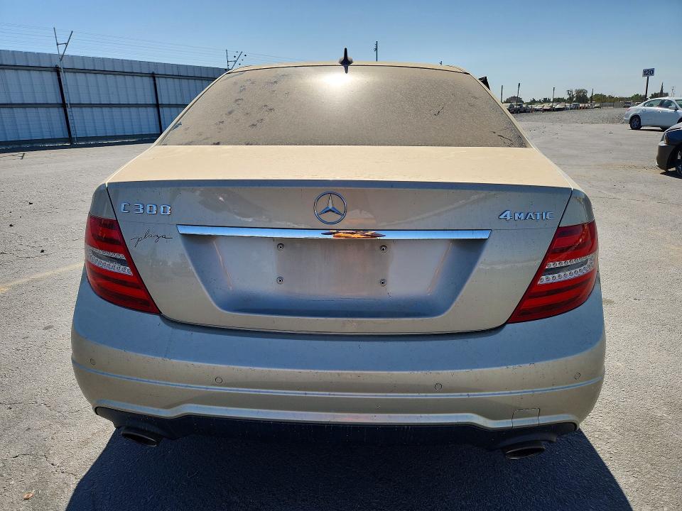 2012 Mercedes-benz C მანქანა იყიდება აუქციონზე, vin: WDDGF8BB6CF863189, აუქციონის ნომერი: 71214446
