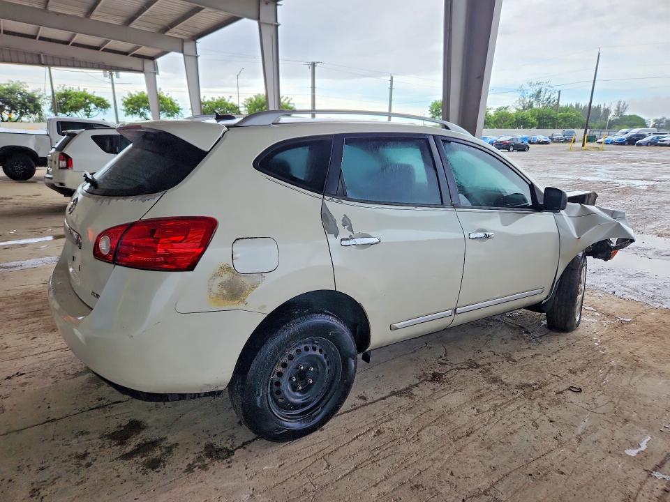70243946 :رقم المزاد ، JN8AS5MT0FW667872 vin ، 2015 Nissan Rogue Select مزاد بيع