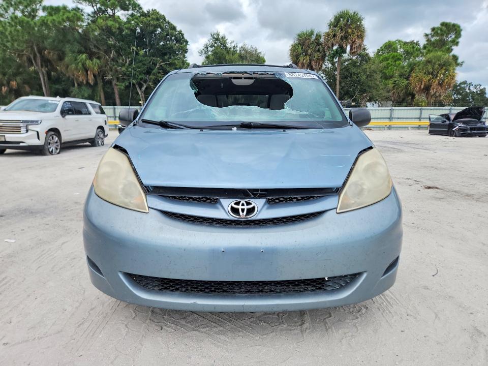 2007 Toyota Sienna მანქანა იყიდება აუქციონზე, vin: 5TDZK23C07S097422, აუქციონის ნომერი: 68745706