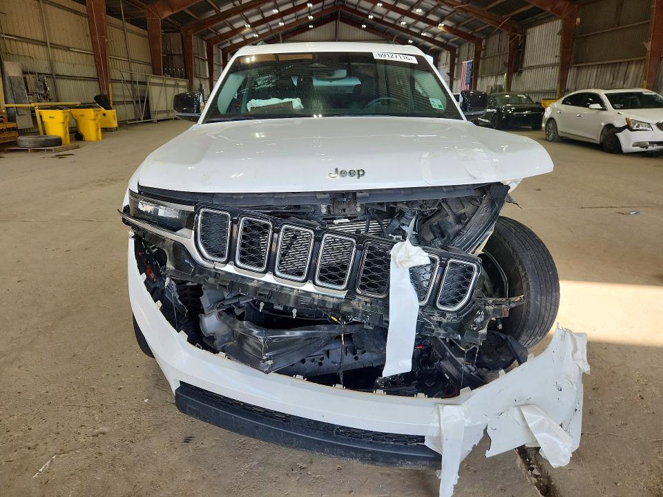 2022 Jeep Grand Cherokee მანქანა იყიდება აუქციონზე, vin: 1C4RJKBG7N8587199, აუქციონის ნომერი: 69127116