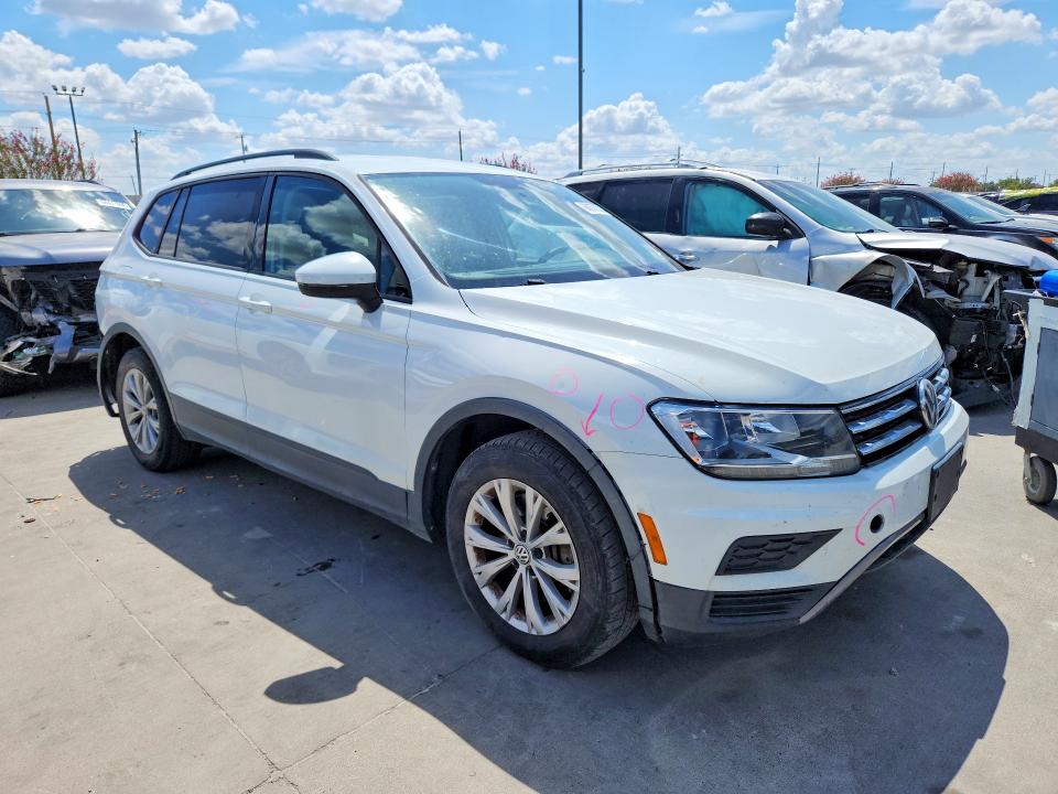 Продаж на аукціоні авто 2019 Volkswagen Tiguan, vin: 3VV1B7AX8KM199108, номер лоту: 68070236