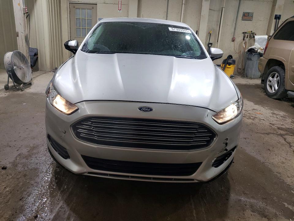 67305566 :رقم المزاد ، 3FA6P0G72GR130547 vin ، 2016 Ford Fusion مزاد بيع