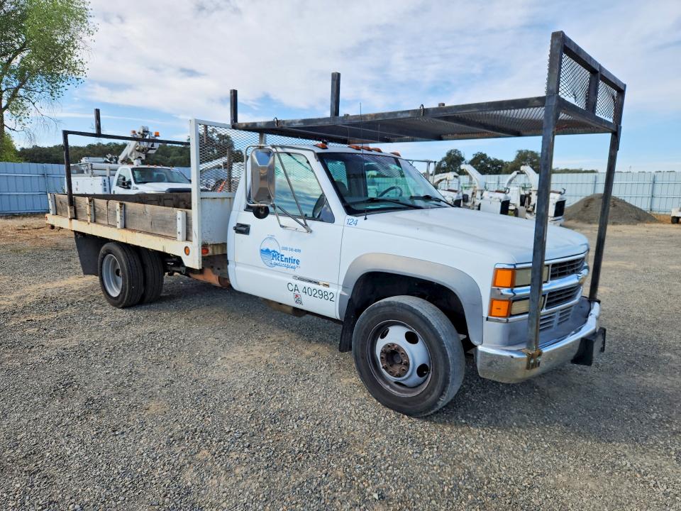 69465666 :رقم المزاد ، 3GBKC34GX1M101798 vin ، 2001 Chevrolet Silverado مزاد بيع