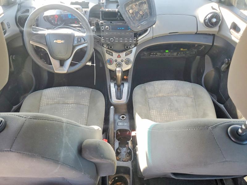 69870216 :رقم المزاد ، 1G1JA5SH1G4120662 vin ، 2016 Chevrolet Sonic مزاد بيع