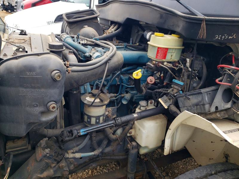 Продажа на аукционе авто 2005 International 4000, vin: 1HTMMAAM75H167366, номер лота: 69351936