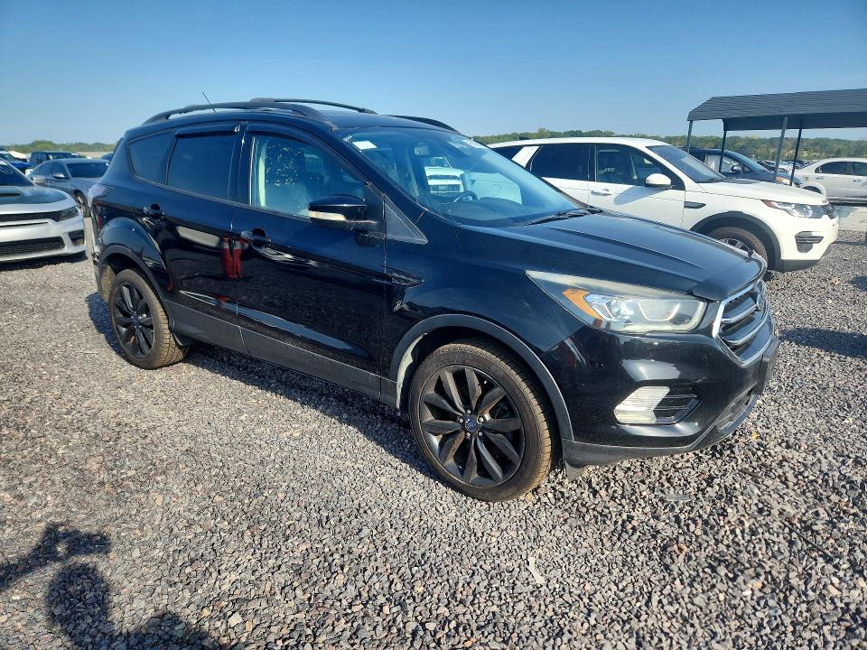 Aukcja sprzedaży 2017 Ford Escape, vin: 1FMCU9JD5HUB50760, numer aukcji: 68150856