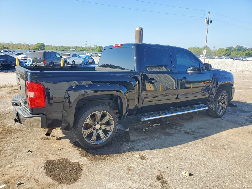 68645856 :رقم المزاد ، 3GCPKSE71CG303699 vin ، 2012 Chevrolet Silverado مزاد بيع
