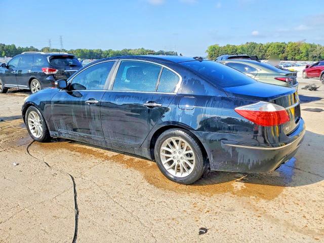 Auction sale of the 2010 Hyundai Genesis, vin: KMHGC4DE2AU074853, lot number: 70051236