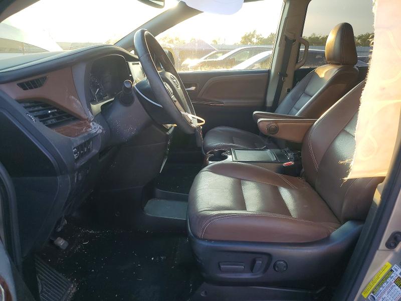 69948486 :رقم المزاد ، 5TDYZ3DC5HS785851 vin ، 2017 Toyota Sienna مزاد بيع