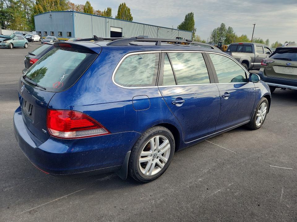 Продажа на аукционе авто 2013 Volkswagen Jetta, vin: 3VWPL7AJ8DM696967, номер лота: 69751326