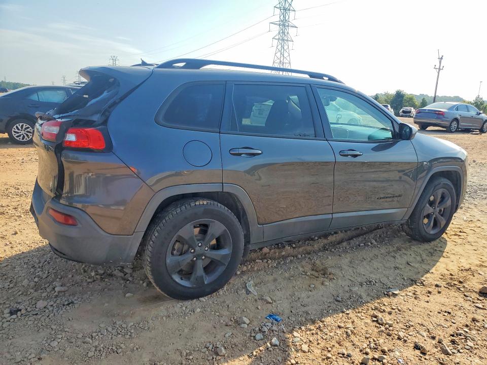 69595536 :رقم المزاد ، 1C4PJMCB6FW740044 vin ، 2015 Jeep Cherokee مزاد بيع