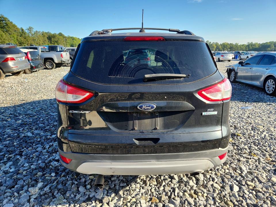 68616426 :رقم المزاد ، 1FMCU0GX3EUC15727 vin ، 2014 Ford Escape مزاد بيع