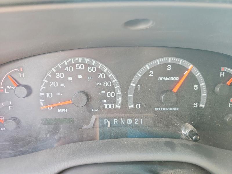 67784776 :رقم المزاد ، 1FMRU15LX1LA01074 vin ، 2001 Ford Expedition مزاد بيع