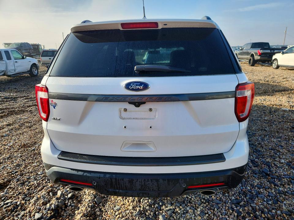 Продажа на аукционе авто 2018 Ford Explorer, vin: 1FM5K7D89JGB30047, номер лота: 70139096