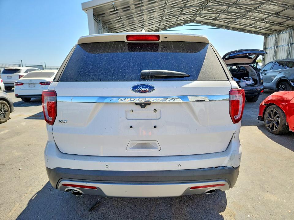 Продажа на аукционе авто 2017 Ford Explorer, vin: 1FM5K7D80HGD21477, номер лота: 69571006