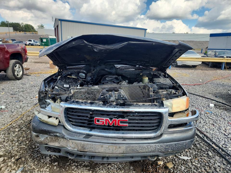 2001 Gmc Yukon Xl მანქანა იყიდება აუქციონზე, vin: 1GKEC16T01J285495, აუქციონის ნომერი: 69999716