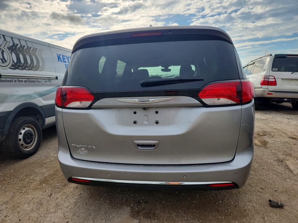 Продаж на аукціоні авто 2018 Chrysler Pacifica, vin: 2C4RC1BG3JR277439, номер лоту: 67877326