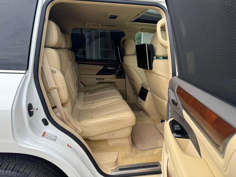 Продажа на аукционе авто 2016 Lexus Lx, vin: JTJHY7AX3G4213685, номер лота: 68597706