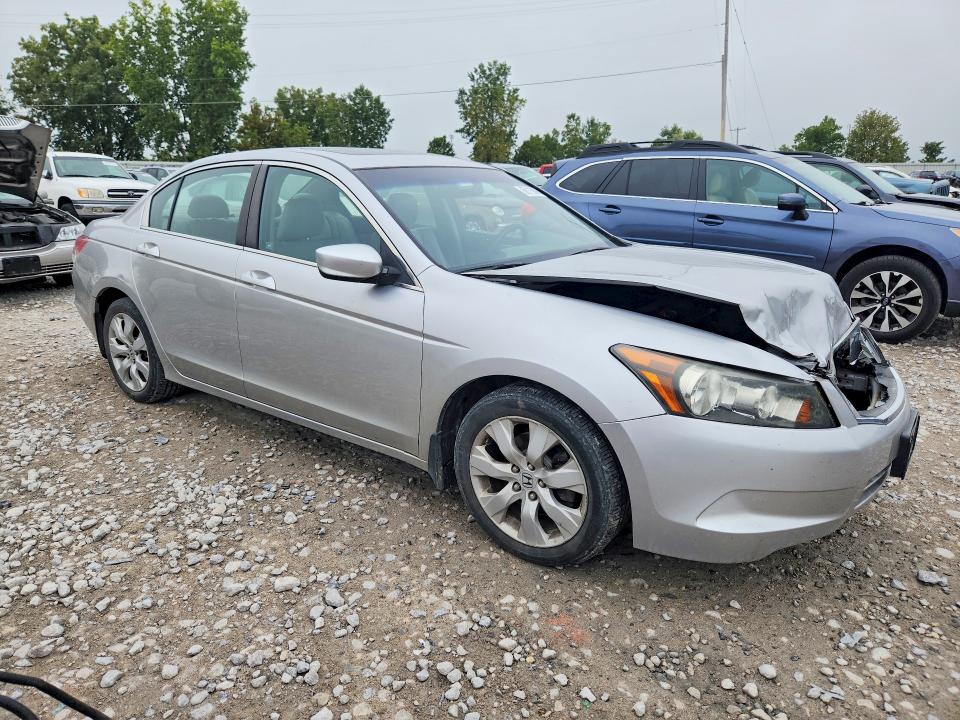 69116846 :رقم المزاد ، 1HGCP2F85AA124487 vin ، 2010 Honda Accord مزاد بيع