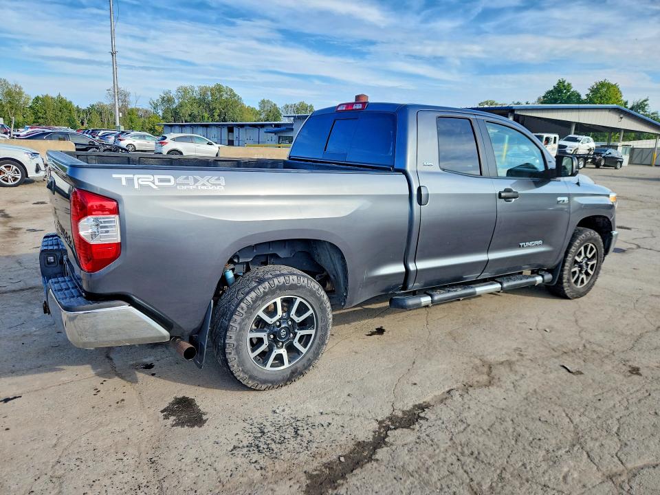 Auction sale of the 2018 Toyota Tundra, vin: 5TFUY5F14JX685491, lot number: 69138656