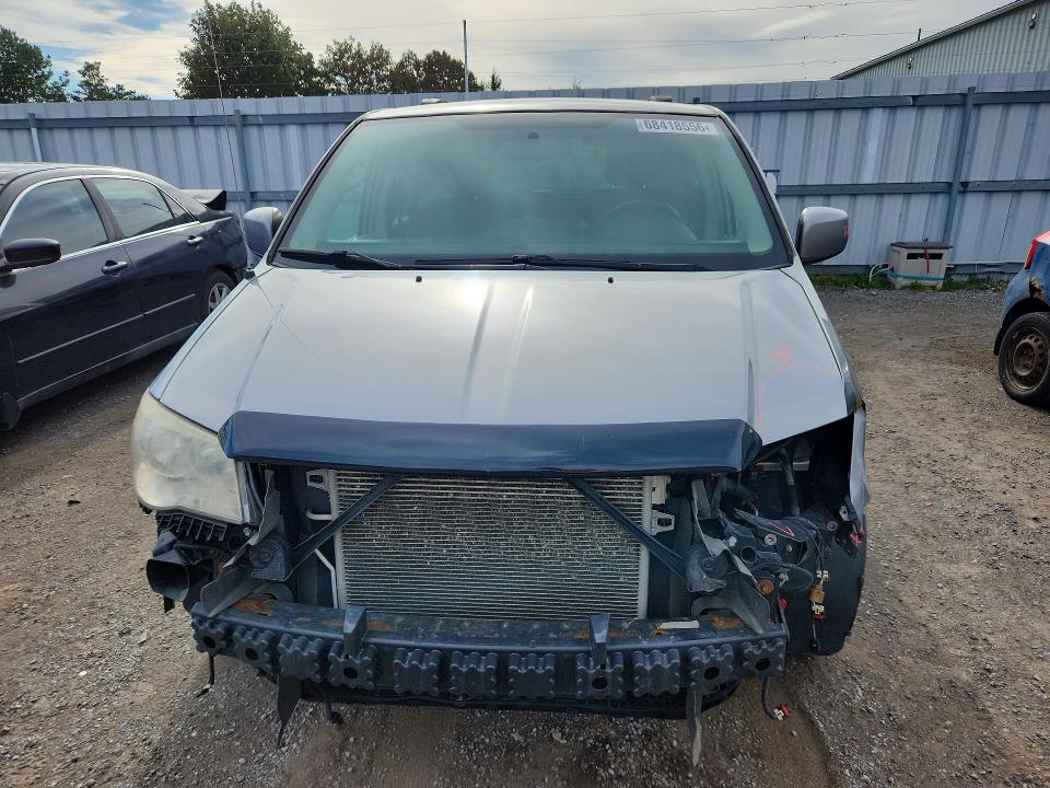 68418556 :رقم المزاد ، 2C4RC1BG2DR707482 vin ، 2013 Chrysler Town & Country مزاد بيع