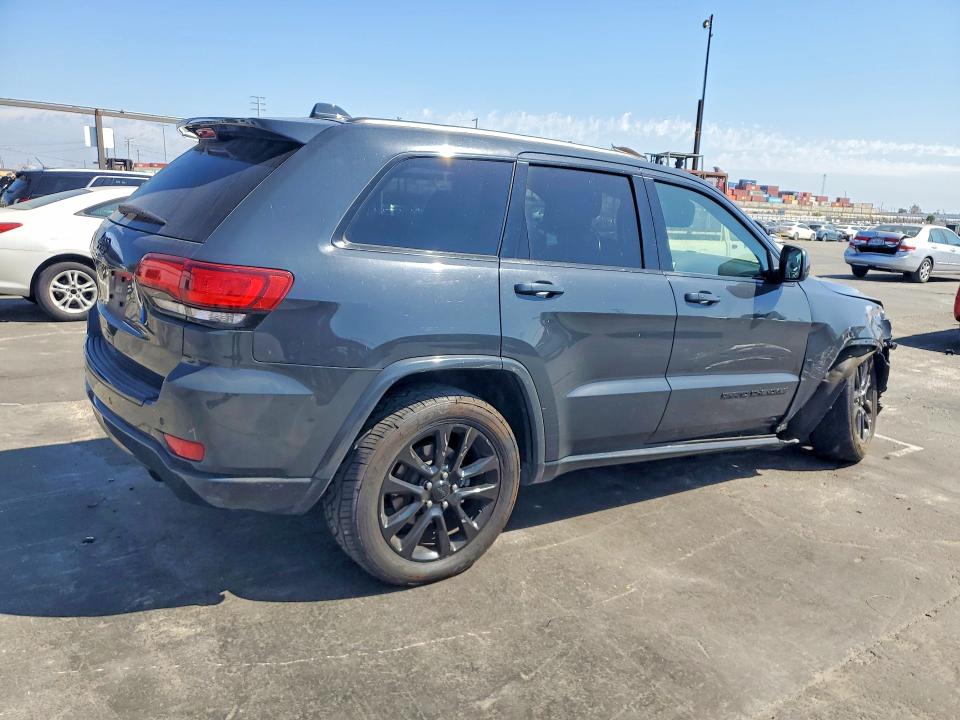 2017 Jeep Grand Cherokee მანქანა იყიდება აუქციონზე, vin: 1C4RJEAGXHC888358, აუქციონის ნომერი: 70491076