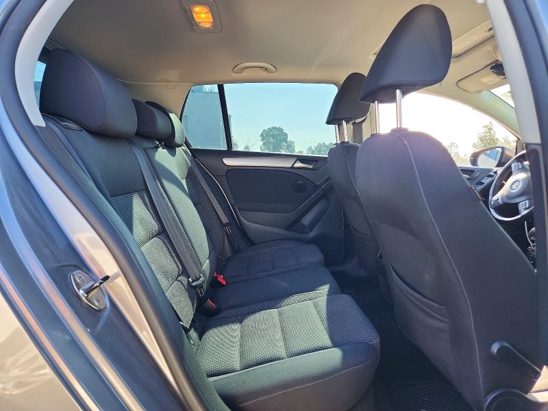 67683196 :رقم المزاد ، WVWDM7AJ1CW093358 vin ، 2012 Volkswagen Golf مزاد بيع