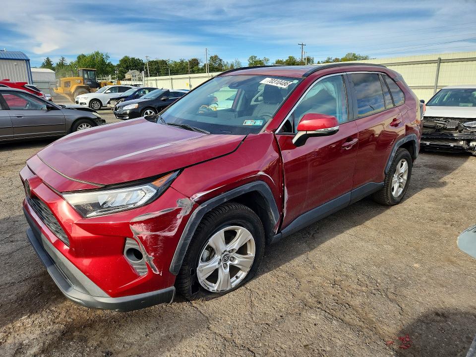 Auction sale of the 2021 Toyota Rav4, vin: 2T3P1RFV3MW246271, lot number: 70310486