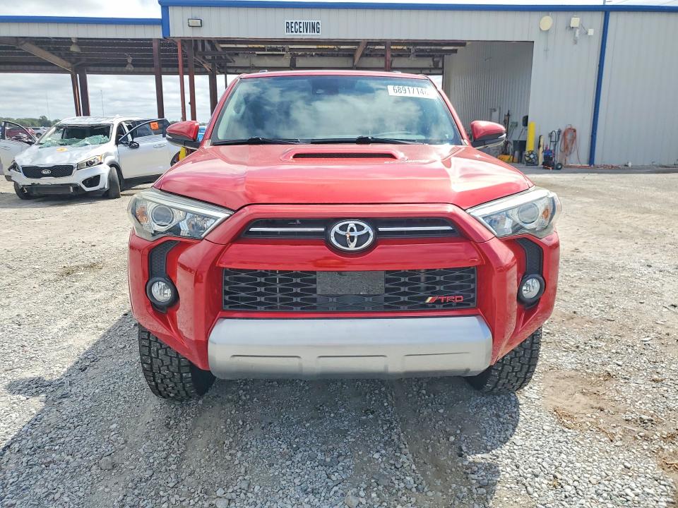 Продаж на аукціоні авто 2020 Toyota 4runner, vin: JTEBU5JR5L5812047, номер лоту: 68917146