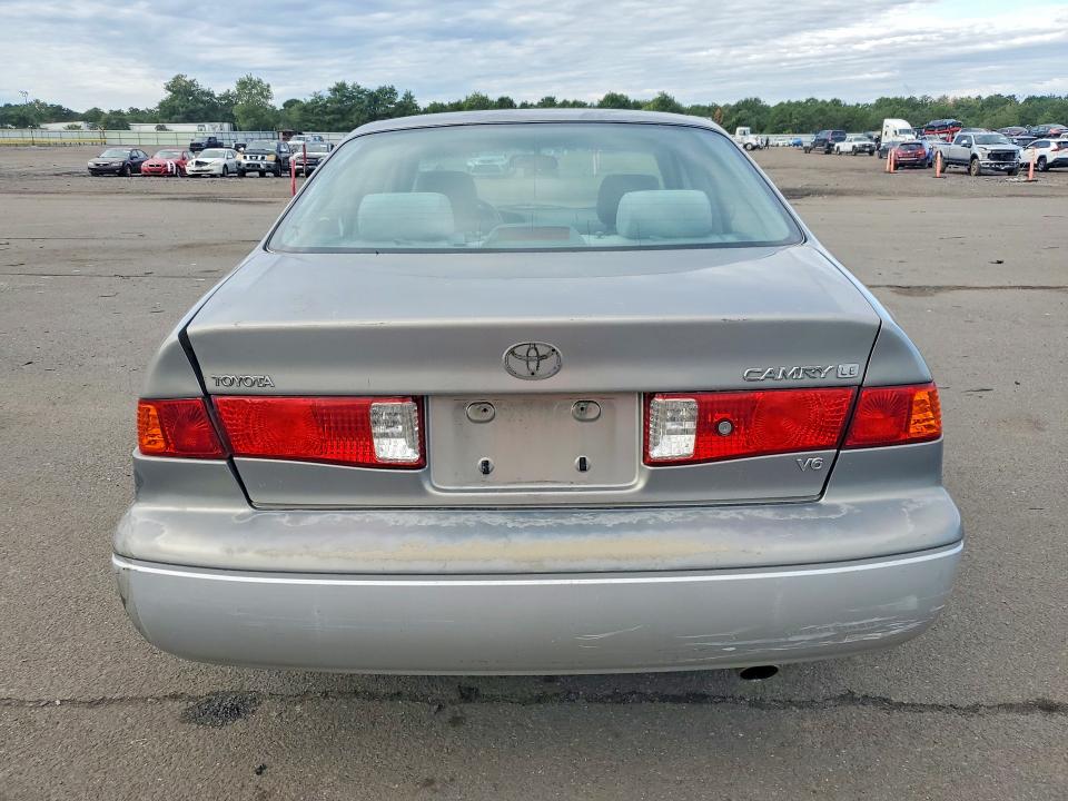69006396 :رقم المزاد ، JT2BF22K410295924 vin ، 2001 Toyota Camry مزاد بيع
