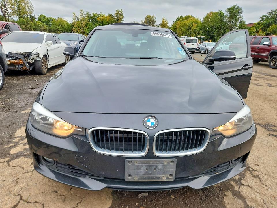 69890546 :رقم المزاد ، WBA3B5G5XFNS16663 vin ، 2015 Bmw 328 مزاد بيع