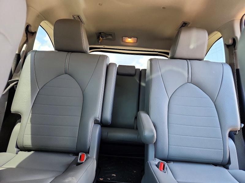 Продажа на аукционе авто 2021 Toyota Highlander, vin: 5TDGZRAH0MS033855, номер лота: 68866396