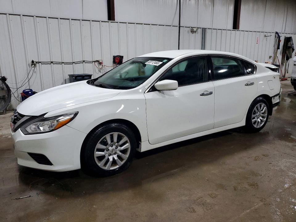 69112466 :رقم المزاد ، 1N4AL3AP3JC159688 vin ، 2018 Nissan Altima مزاد بيع