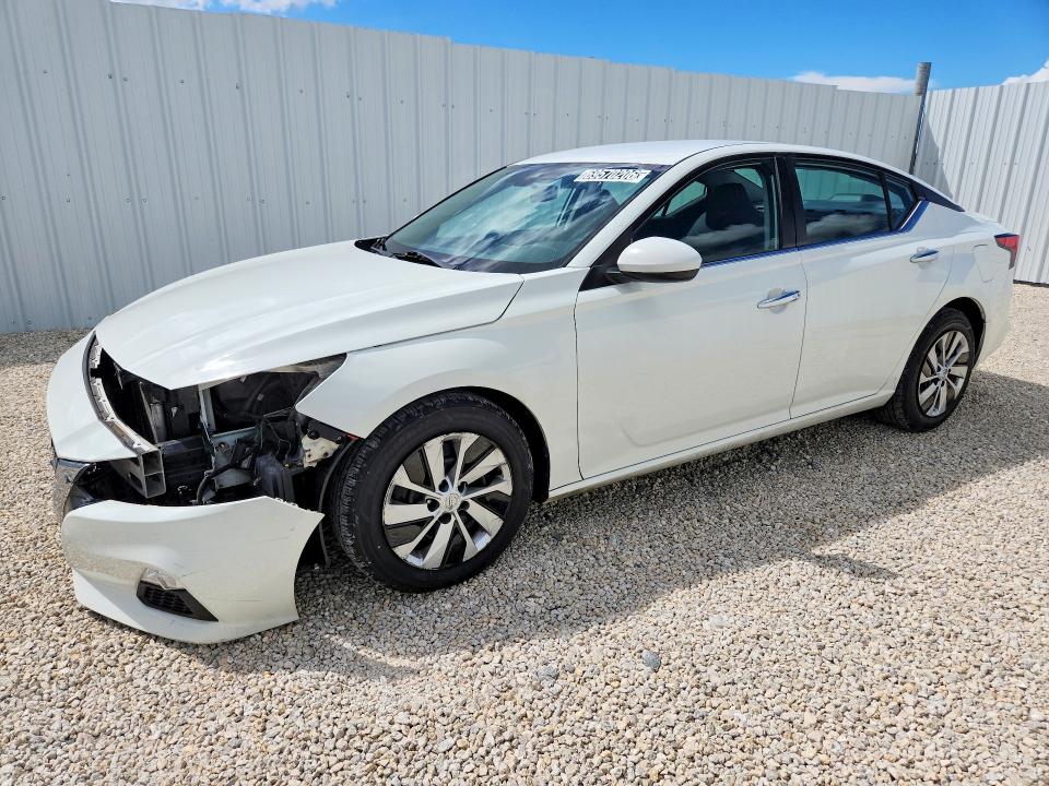 2022 Nissan Altima მანქანა იყიდება აუქციონზე, vin: 1N4BL4BV6NN368926, აუქციონის ნომერი: 69570206