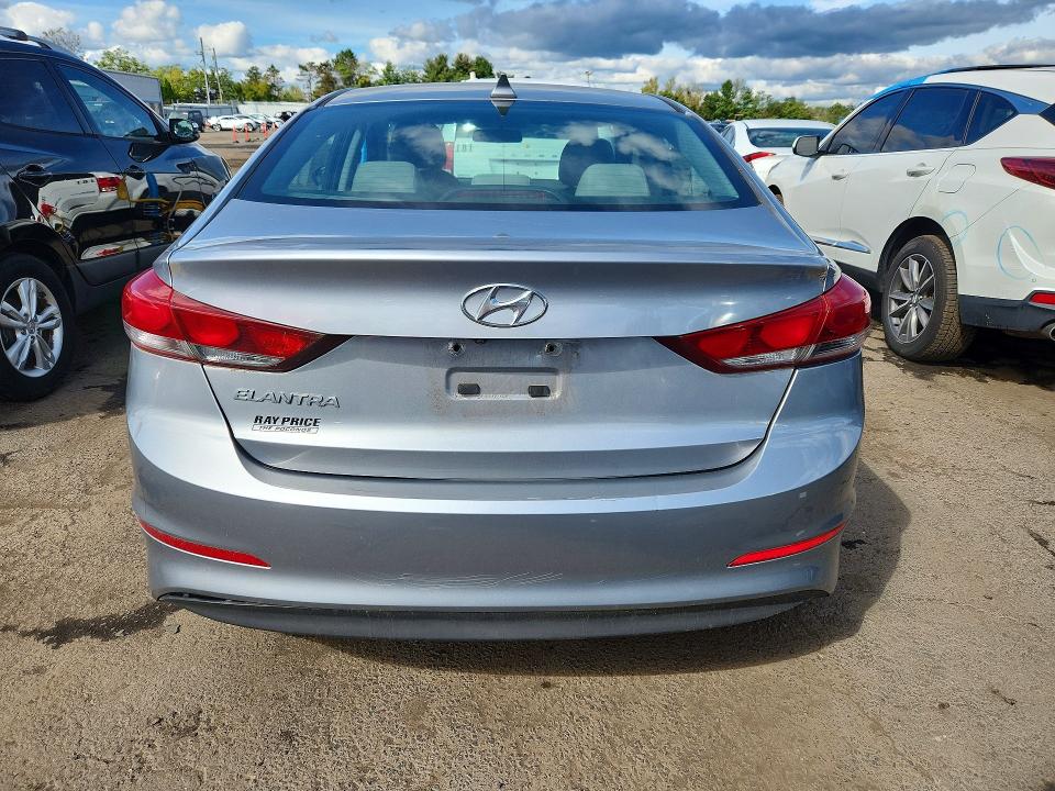 69046496 :رقم المزاد ، 5NPD84LF0HH130554 vin ، 2017 Hyundai Elantra مزاد بيع