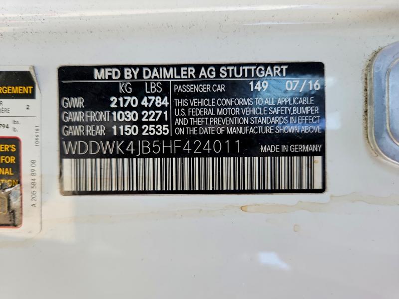 70695276 :رقم المزاد ، WDDWK4JB5HF424011 vin ، 2017 Mercedes-benz C مزاد بيع