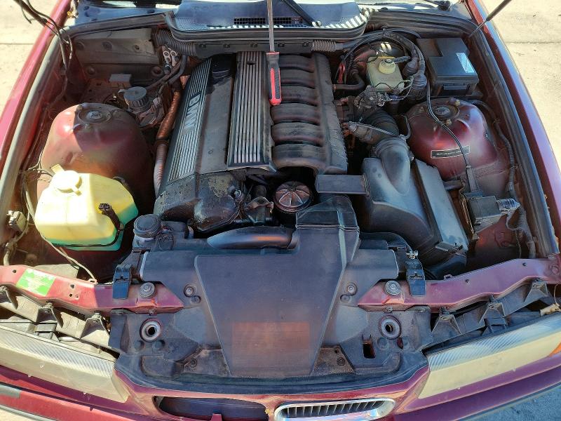 67567736 :رقم المزاد ، WBABJ6326RJD36572 vin ، 1994 Bmw 325 مزاد بيع