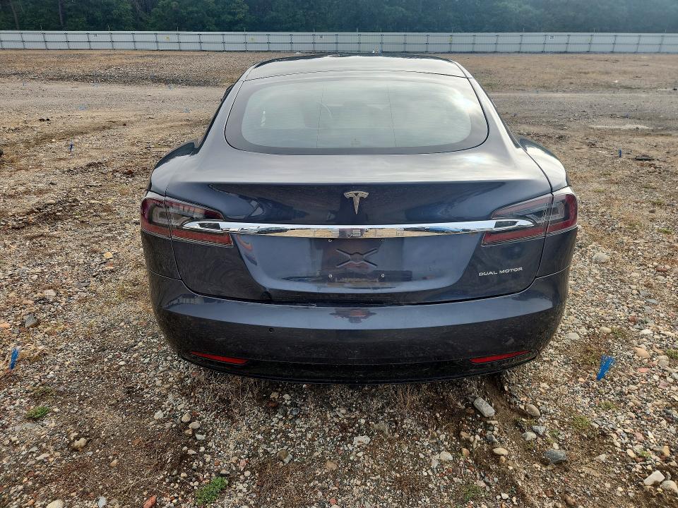 Продажа на аукционе авто 2019 Tesla Model S, vin: 5YJSA1E28KF333850, номер лота: 66093866