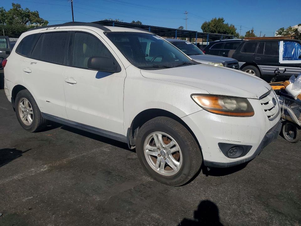 70387446 :رقم المزاد ، 5XYZGDAB8BG070210 vin ، 2011 Hyundai Santa Fe مزاد بيع
